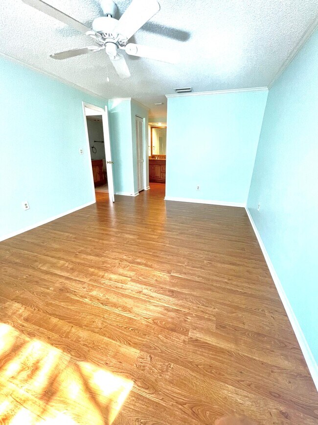 Master Bedroom - 2nd Floor - 3405 Dumaine Ct