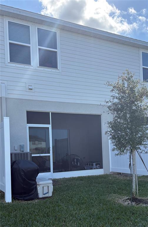 Building Photo - 16559 San Nicola Pl