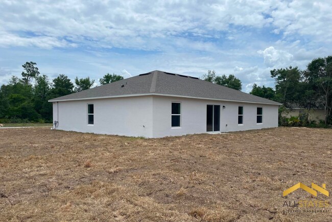 Building Photo - 15932 SW 34th Court Rd
