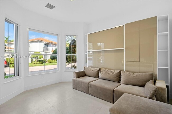 Building Photo - 1549 Breakwater Terrace