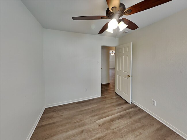 Building Photo - 11110 Vanilla Circle Court