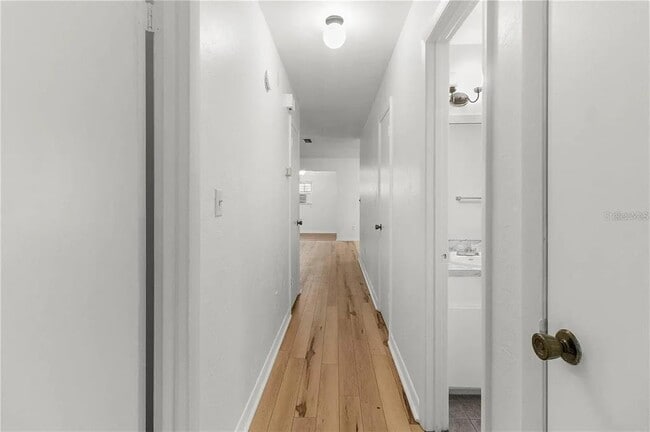 Building Photo - 4344 NW 30th Ter
