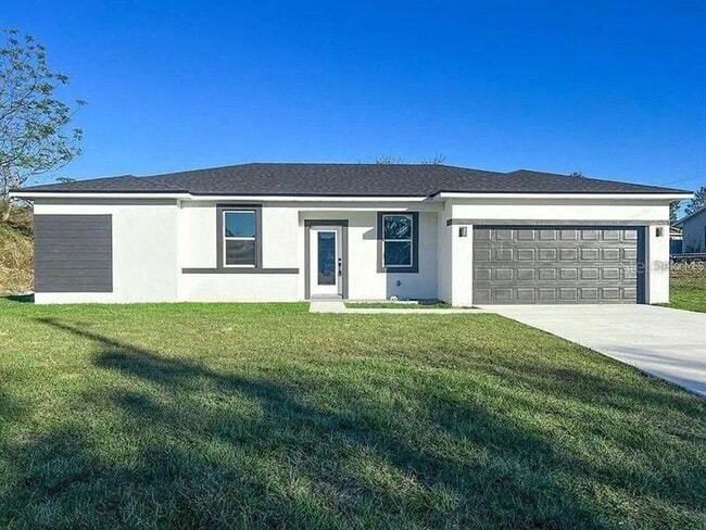 Primary Photo - This new home has all the extras you have ...