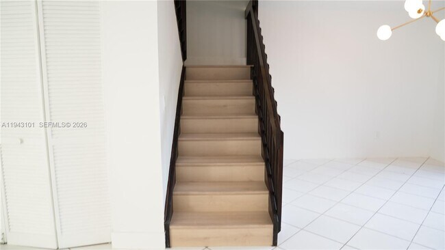 Building Photo - 9023 SW 113th Pl Cir W