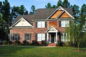 Building Photo - 2011 Hayes Dr