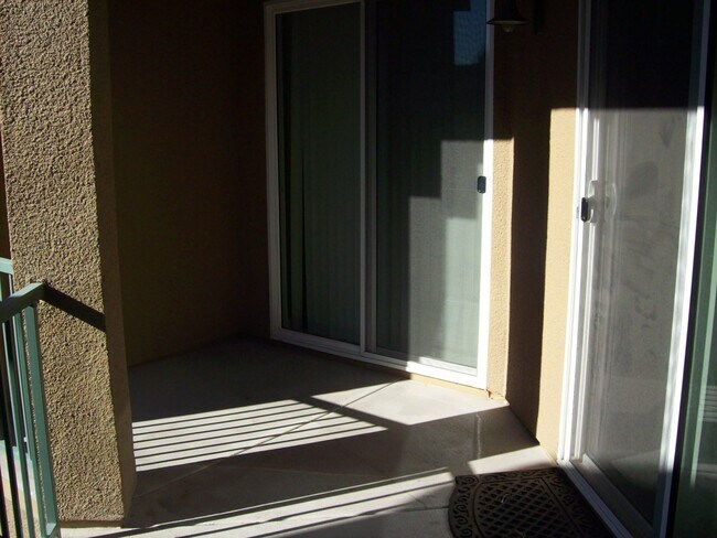 Building Photo - 50 E Serene Ave