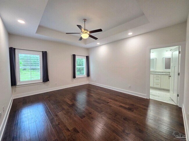 Building Photo - 4570 Omaha Dr