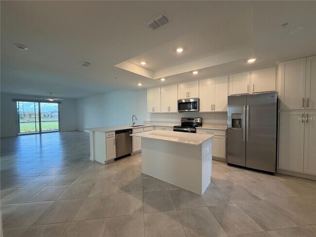 Building Photo - 19015 Scallop Lp