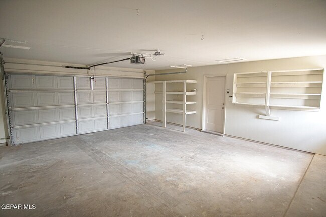 Building Photo - 3313 Cork Dr