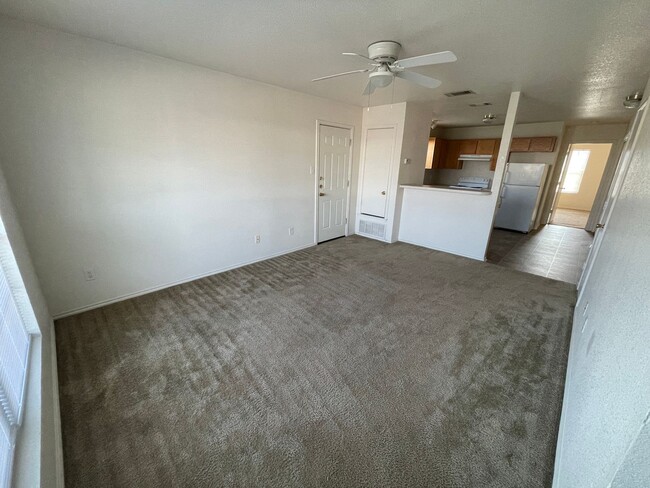 Building Photo - 4408 Abigail Dr