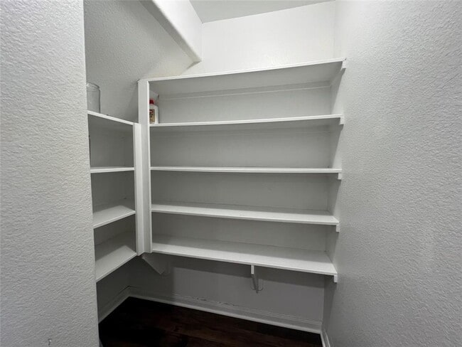 Building Photo - 24919 Alberti Sonata Dr