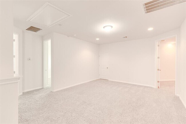 Building Photo - 1400 Little Elm Trail
