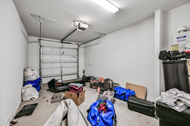 Building Photo - 9648 E Timpani Ln
