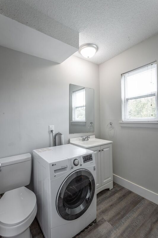 Building Photo - 4409 Delashmitt Rd