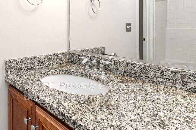 Building Photo - 106 Walden Ridge Way