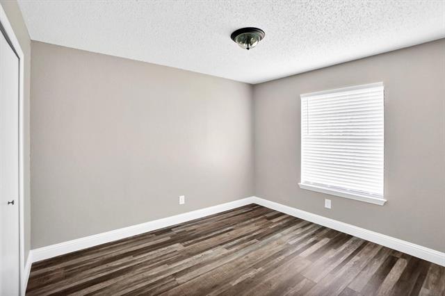 Building Photo - 108 Kings Row