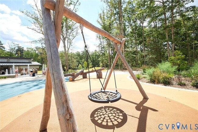 Building Photo - 214 Greenpark Rd