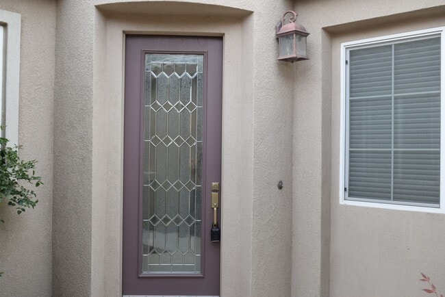 Building Photo - Coming Soon! Spacious Single-Story Home for Lease in Lathrop!