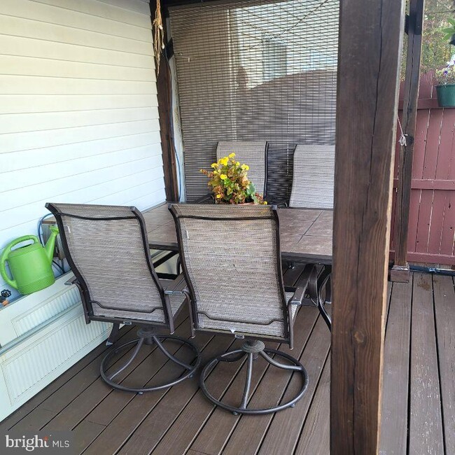 Building Photo - 165 Villa Knoll Ct