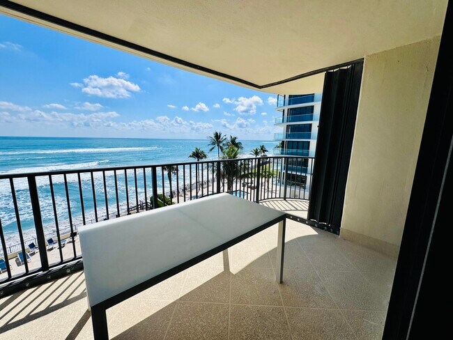 Building Photo - 200 S Beach Rd