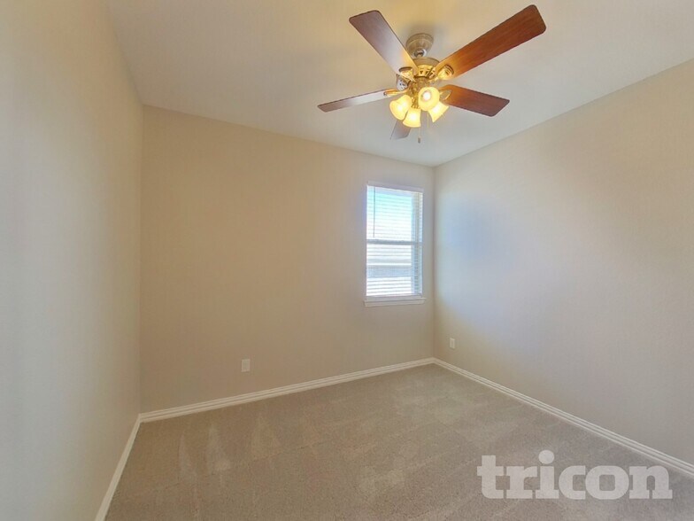 Building Photo - 103 Jennie Ct