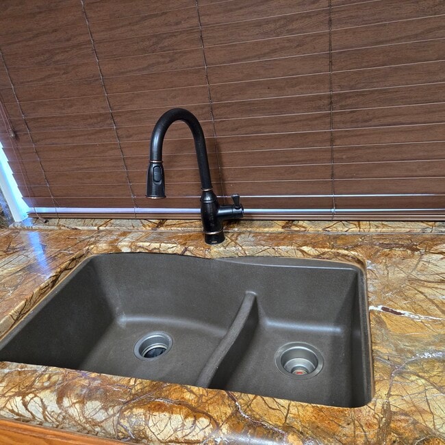 Building Photo - 12008 Sandy River Ct