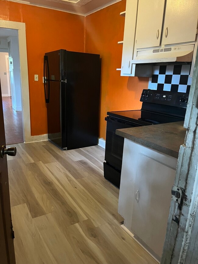 Building Photo - 1009 Mamie Street