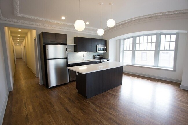 Floorplan - 5100 S. Ellis Avenue