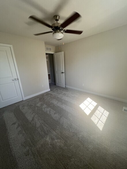 Building Photo - 469 Alyssa Way