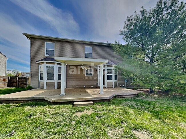 Building Photo - 35 Langtree Dr