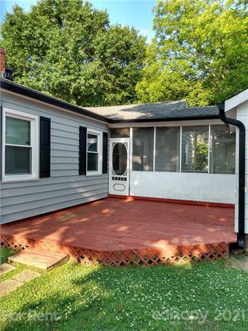 Building Photo - 1106 Balthis Dr