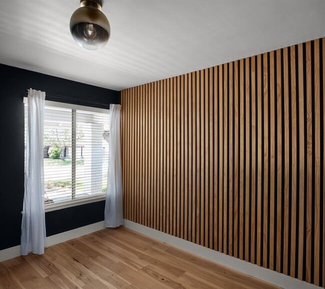 Building Photo - 6601 Blarwood Dr