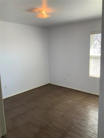 Building Photo - 906 Penny Royal Ct