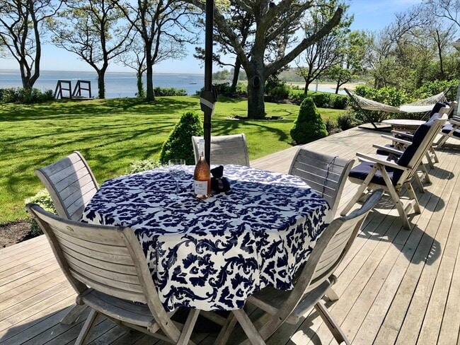 Building Photo - 351 Whidah Rd