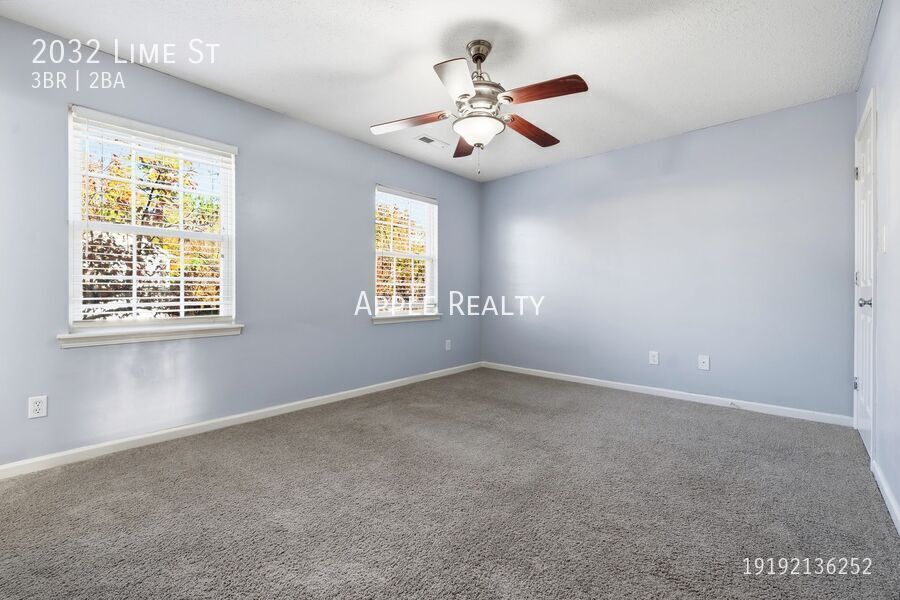 Building Photo - 2032 Lime St