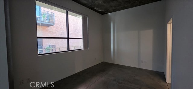 Building Photo - 835 Locust Ave