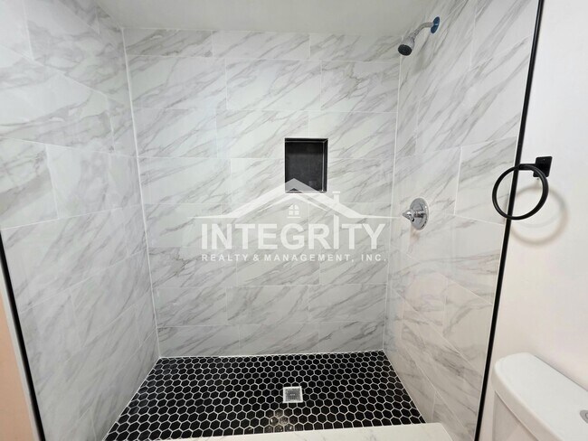 Building Photo - 3612 Phillips St