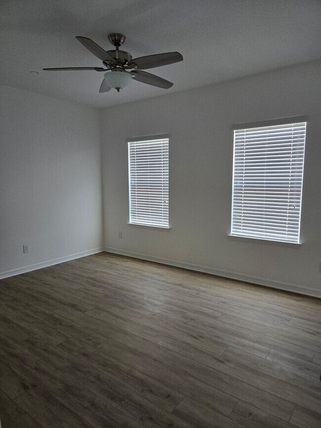Building Photo - 462 Windmill Palm Cir