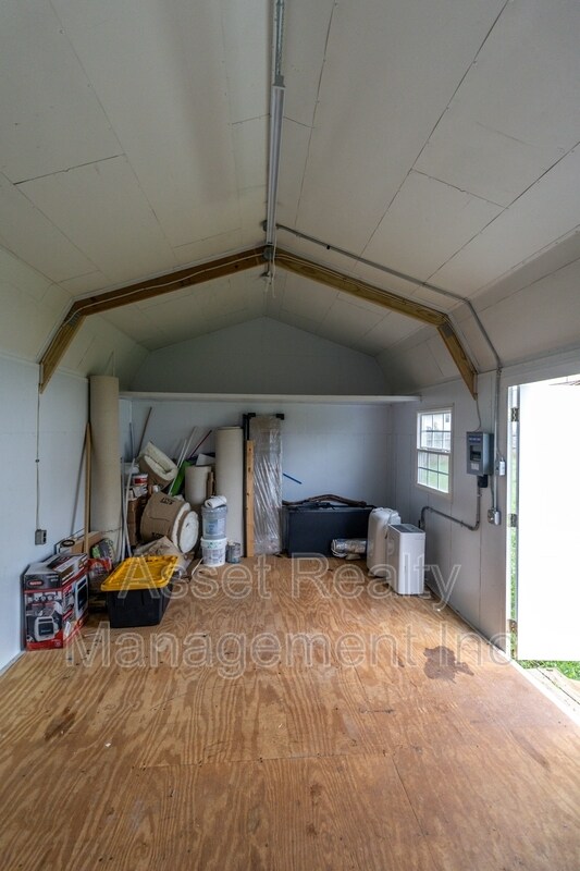 Building Photo - 2821 Vicksburg Ln