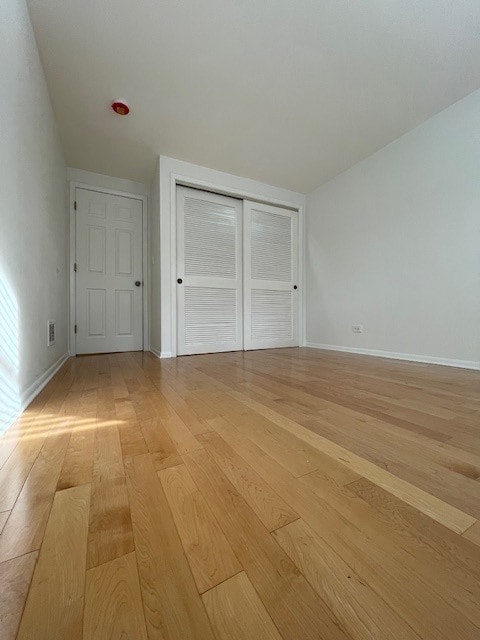 Building Photo - 431 Wilmette Ave