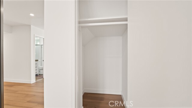Building Photo - 304 Larkspur Ave