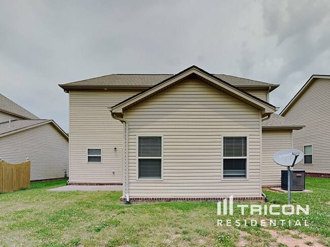 Building Photo - 172 Telavera Dr