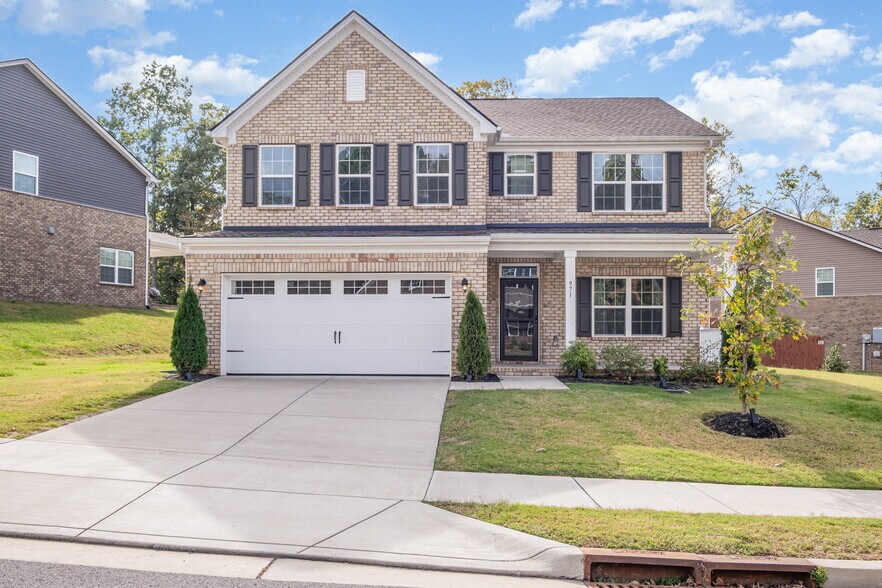 Primary Photo - 971 Fancher Ln