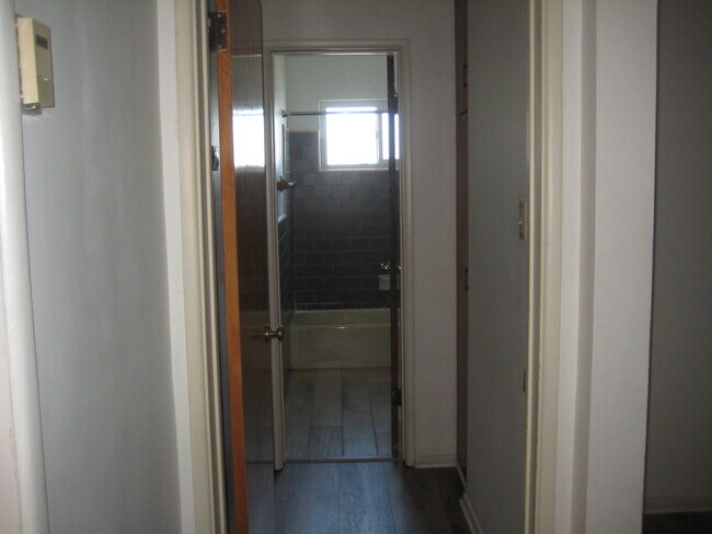 Hallway - 467 S Downey Rd
