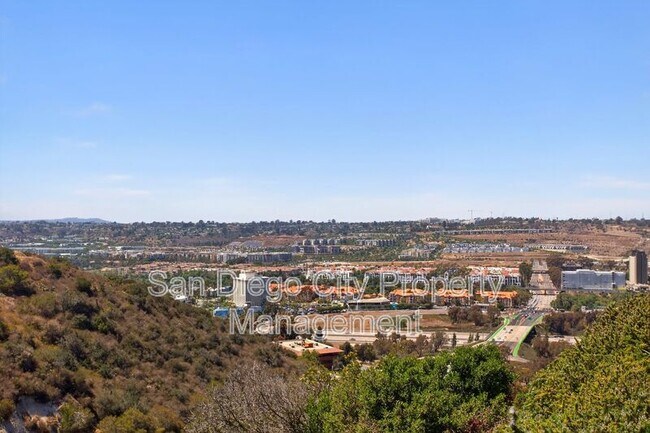 Building Photo - 4794 Arizona St