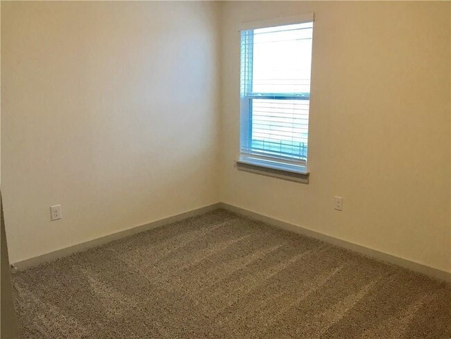 Building Photo - 8201 Linnie Ln
