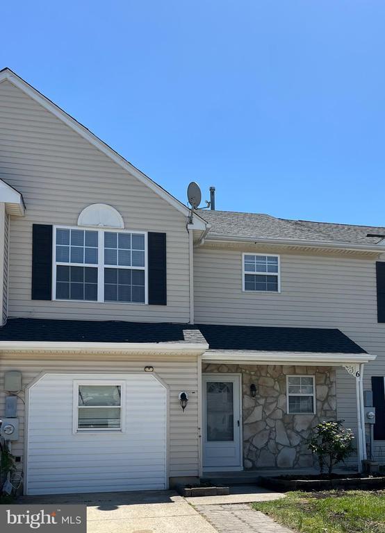 Building Photo - 6 Parktown Pl