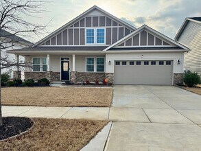 Building Photo - Roomy Ranch in Indian Trail