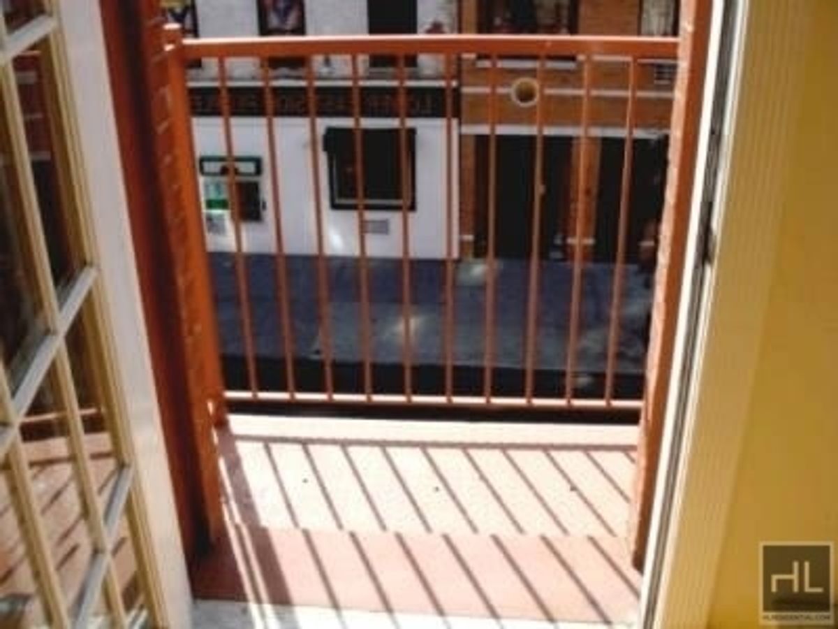 Building Photo - AVENUE B