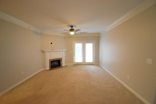 Building Photo - 16423 Golden River Ln